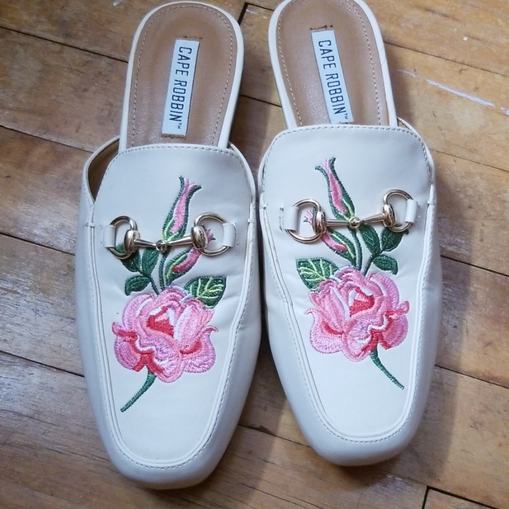 Womens Slides